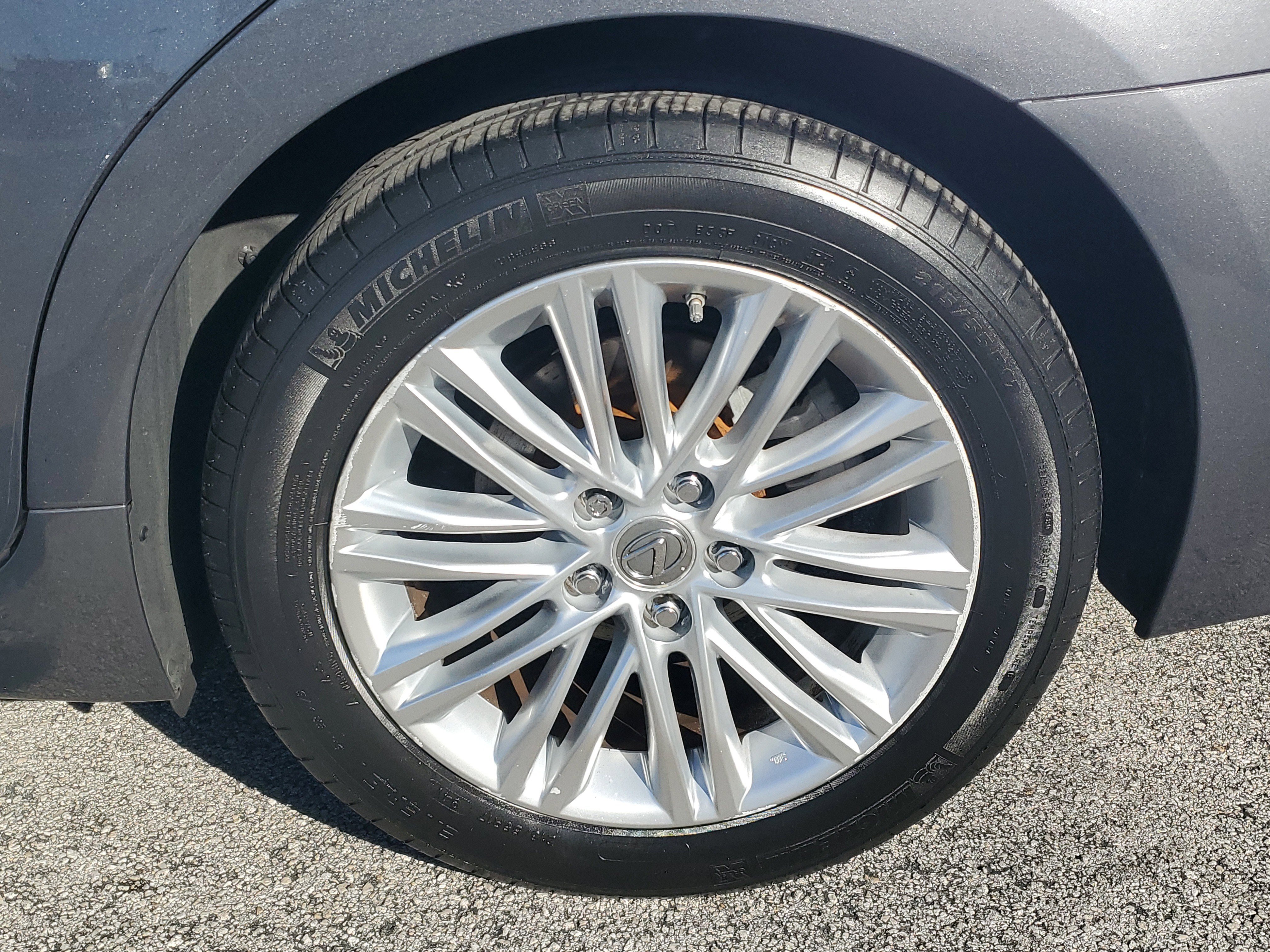 Used 2013 Lexus ES 350 image 9