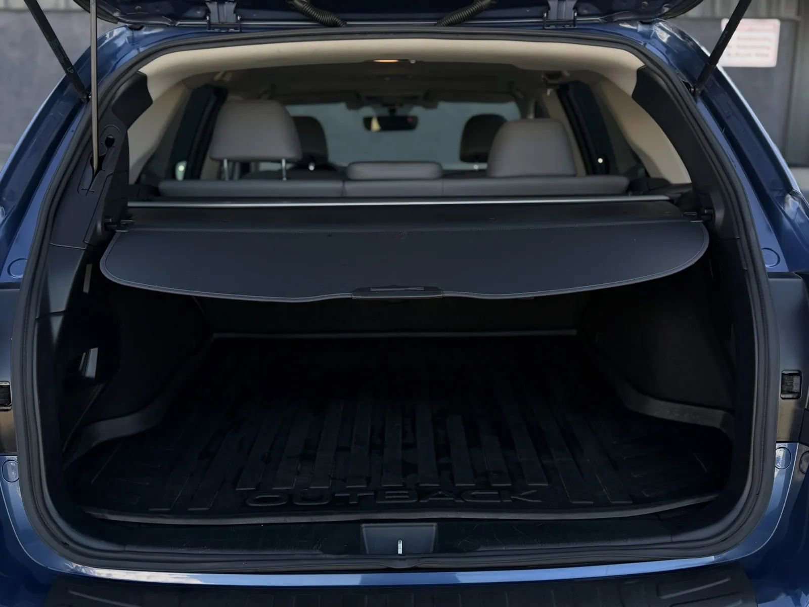 Used 2019 Subaru Outback 2.5i Limited image 16