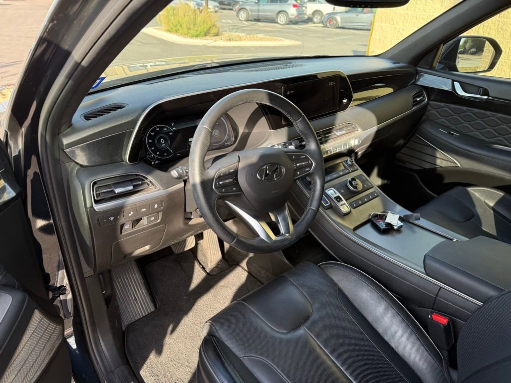 Used 2021 Hyundai Palisade Calligraphy image 7