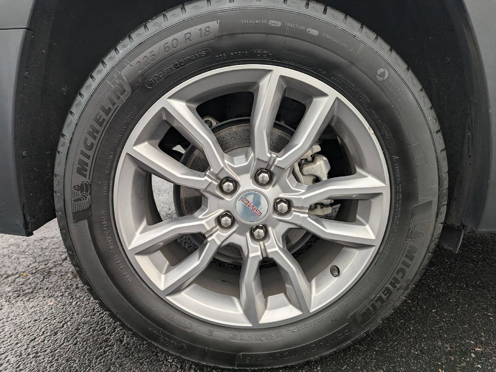 Used 2022 GMC Terrain SLT w/ Infotainment Package II image 12