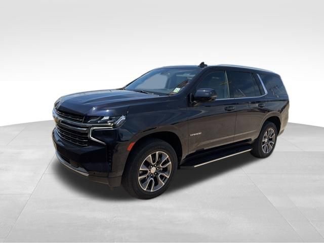 Used 2022 Chevrolet Tahoe LT w/ Luxury Package image 3