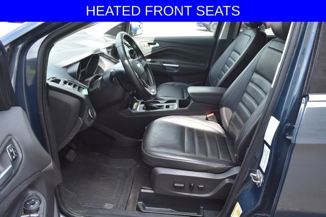 Used 2019 Ford Escape Titanium AWD/4WD image 4
