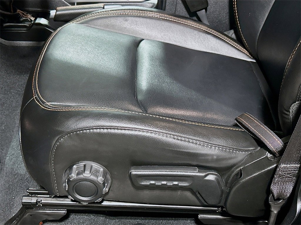 Used 2022 Jeep Gladiator Mojave w/ LED Lighting Group image 17