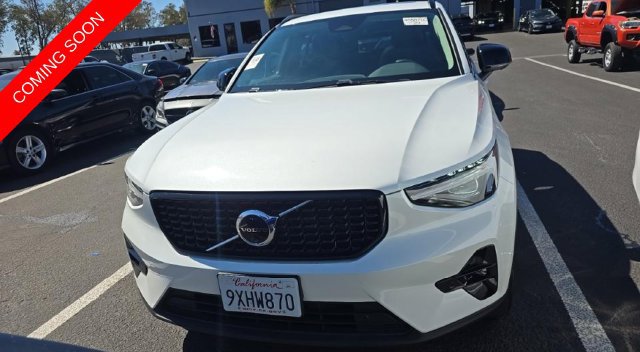 Used 2026 Volvo XC40 B5 Plus