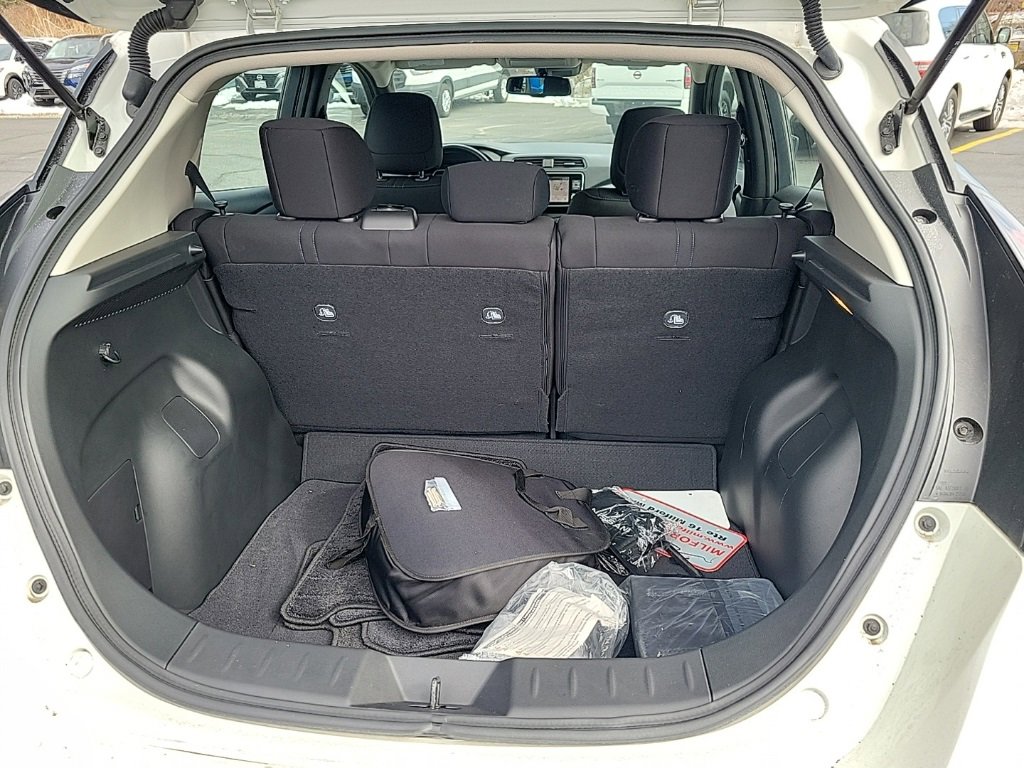 Used 2023 Nissan Leaf SV Plus image 19