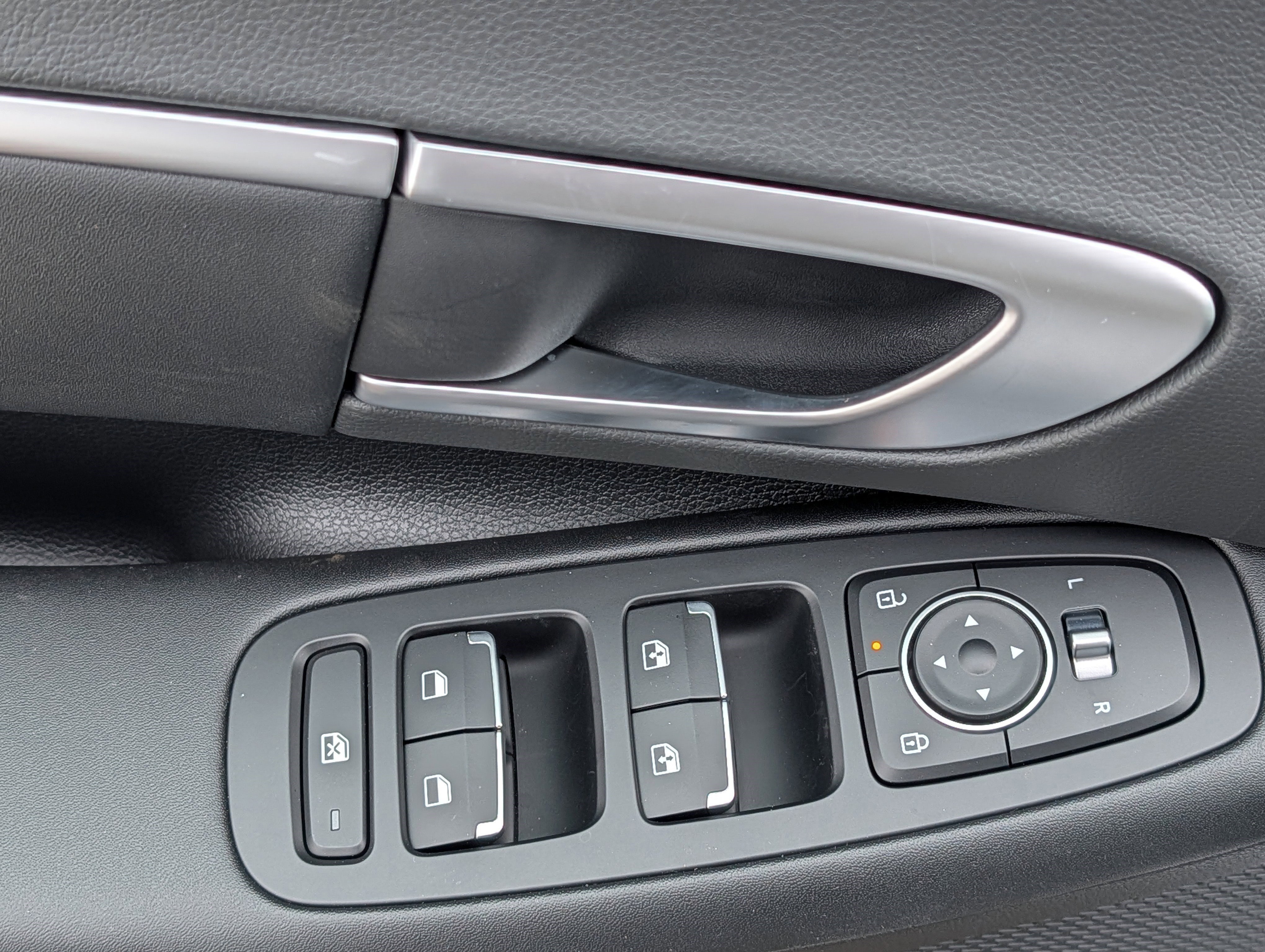 New 2026 Hyundai Sonata SEL image 12