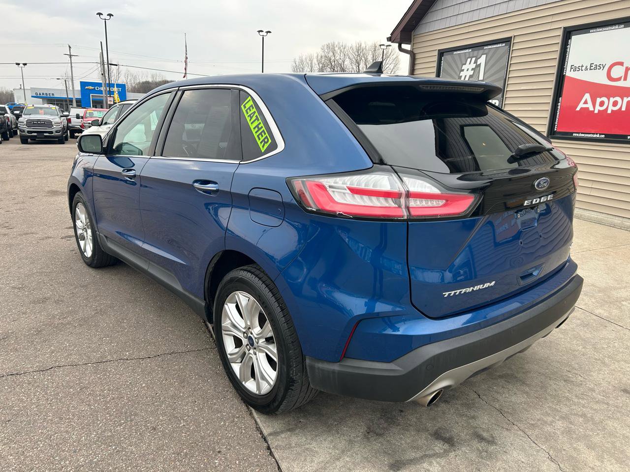 Used 2022 Ford Edge Titanium w/ Equipment Group 301A image 7