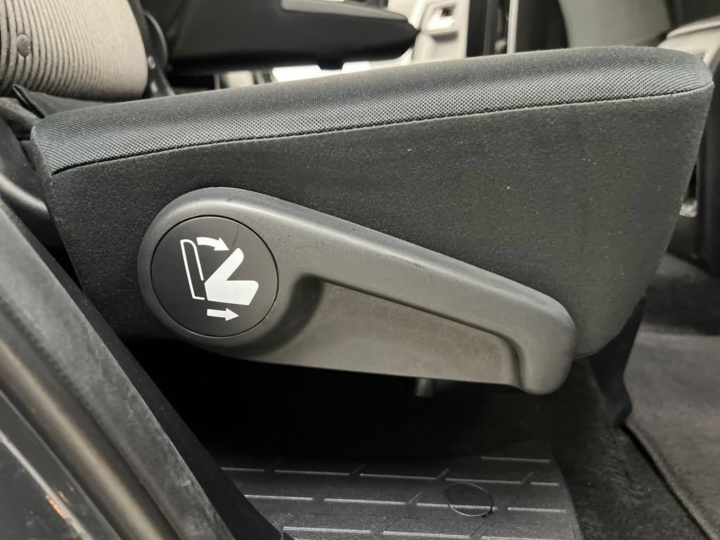 Used 2024 Toyota 4Runner SR5 image 19