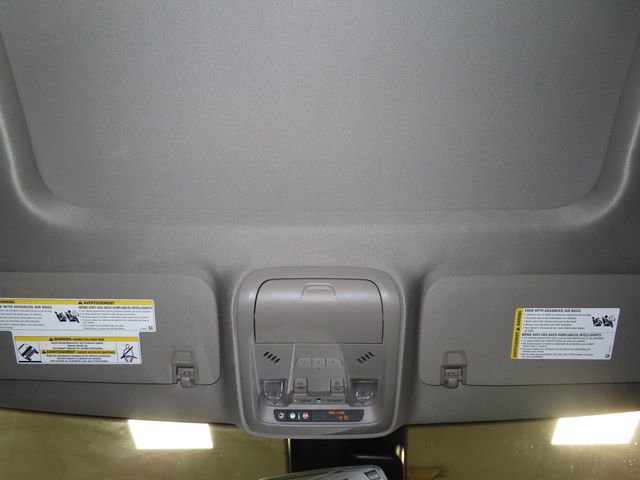 Certified 2023 Cadillac XT4 Luxury w/ Cold Weather Package AWD/4WD image 30