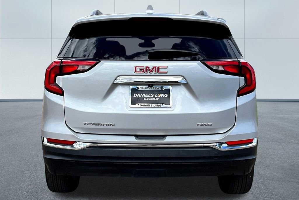 Used 2020 GMC Terrain SLT image 4