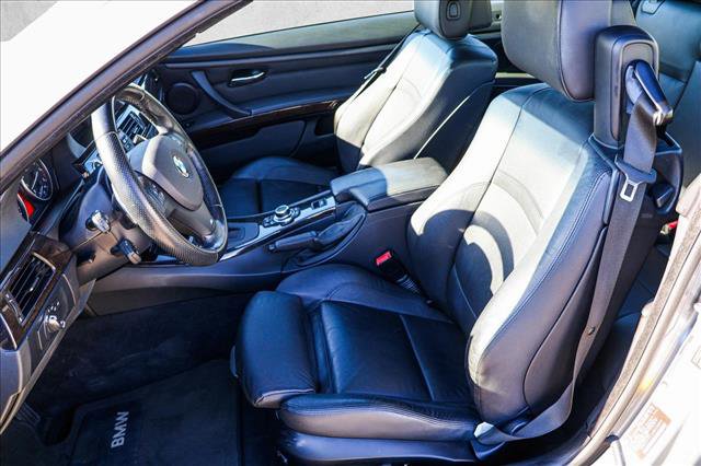 Used 2011 BMW 335i Convertible RWD image 11