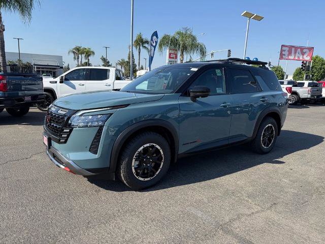 New 2026 Nissan Pathfinder Rock Creek w/ Rock Creek Premium Package AWD/4WD image 3