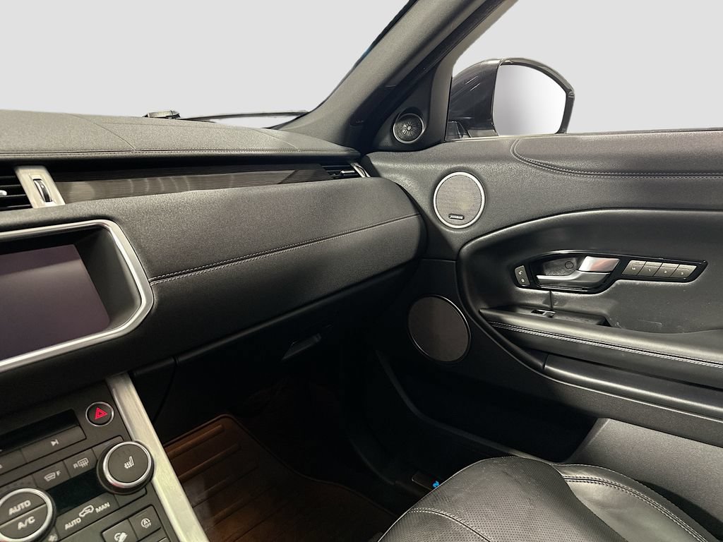 Used 2018 Land Rover Range Rover Evoque HSE Dynamic AWD/4WD image 26
