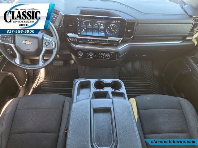 Used 2023 Chevrolet Silverado 1500 LT RWD image 2