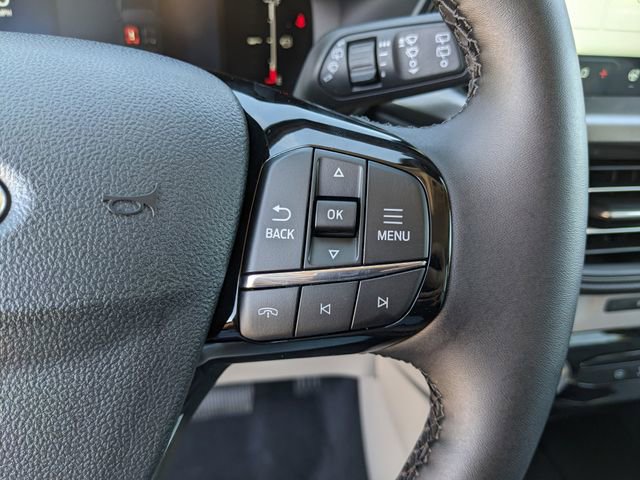 New 2026 Ford Escape SE image 32