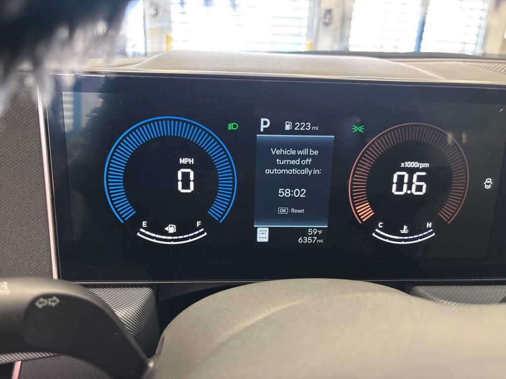 Used 2024 Hyundai Sonata SEL FWD image 3
