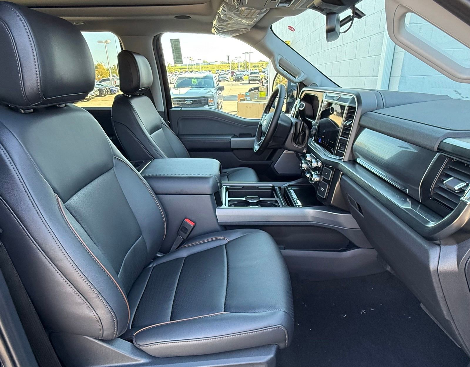 New 2026 Ford F550 4x4 Crew Cab image 21