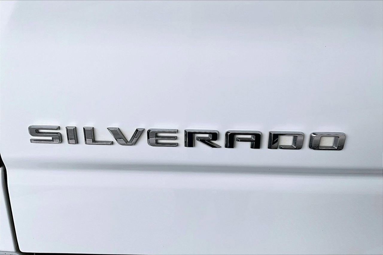 Used 2024 Chevrolet Silverado 1500 LT Trail Boss w/ Protection Package AWD/4WD image 31