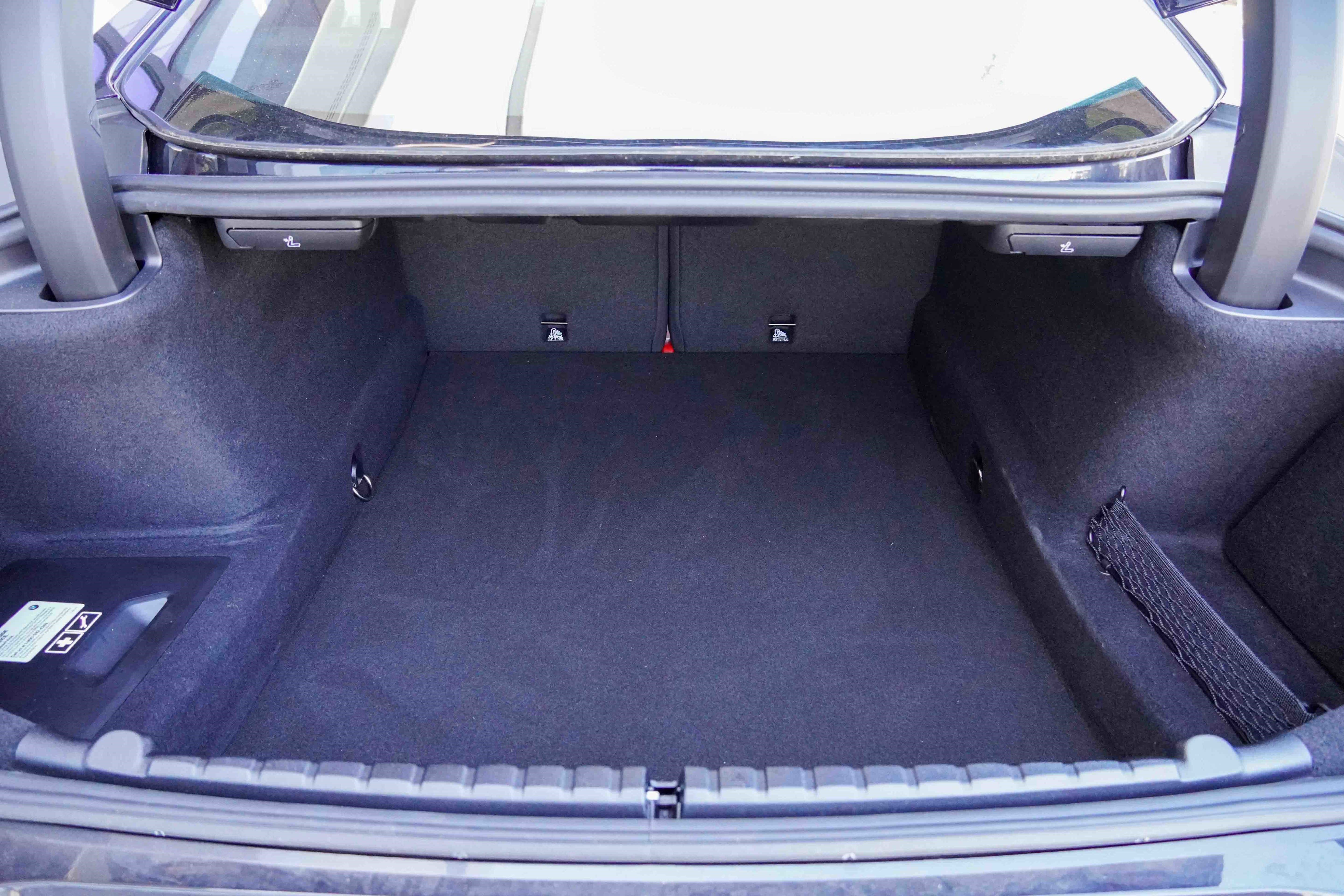 Certified 2025 BMW M850i xDrive Coupe image 40