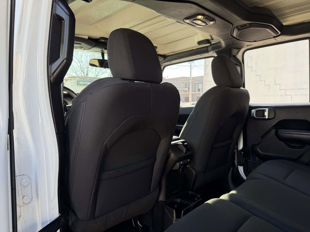 Used 2019 Jeep Wrangler Unlimited Sport S image 21