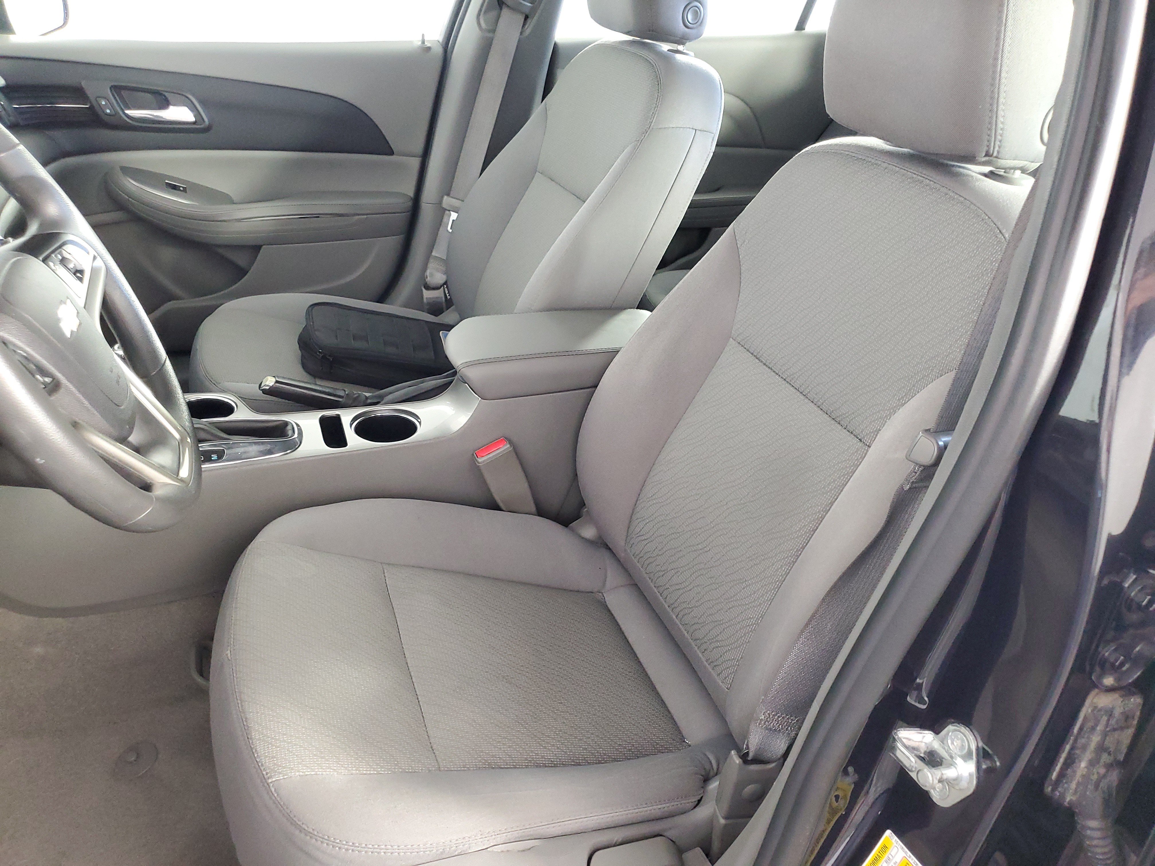 Used 2015 Chevrolet Malibu LS FWD image 12