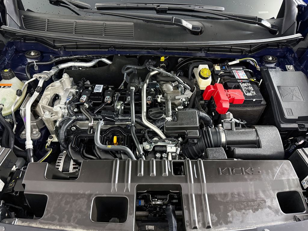 Certified 2025 Nissan Kicks SV AWD/4WD image 34