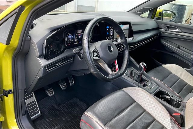 Used 2022 Volkswagen GTI Autobahn image 13