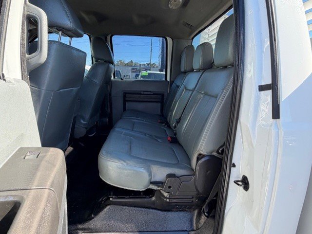 Used 2016 Ford F550 2WD Crew Cab Super Duty w/ Power Equipment Group image 15