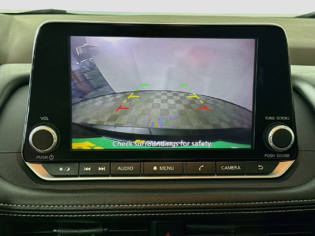 Used 2023 Nissan Rogue S FWD image 18