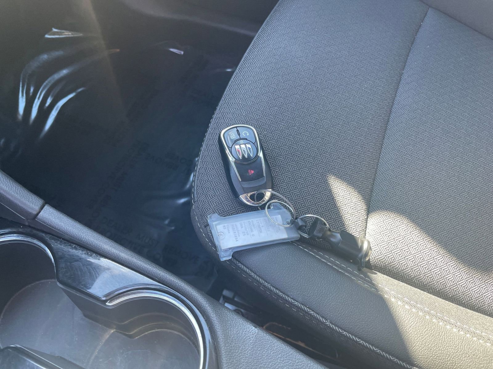 Used 2025 Buick Encore GX Preferred image 22