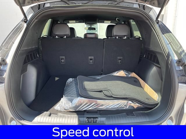 New 2026 Ford Escape ST-Line w/ Cold Weather Package AWD/4WD image 25