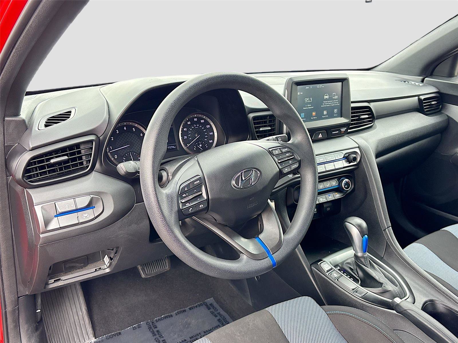Used 2021 Hyundai Veloster 2.0 FWD image 9