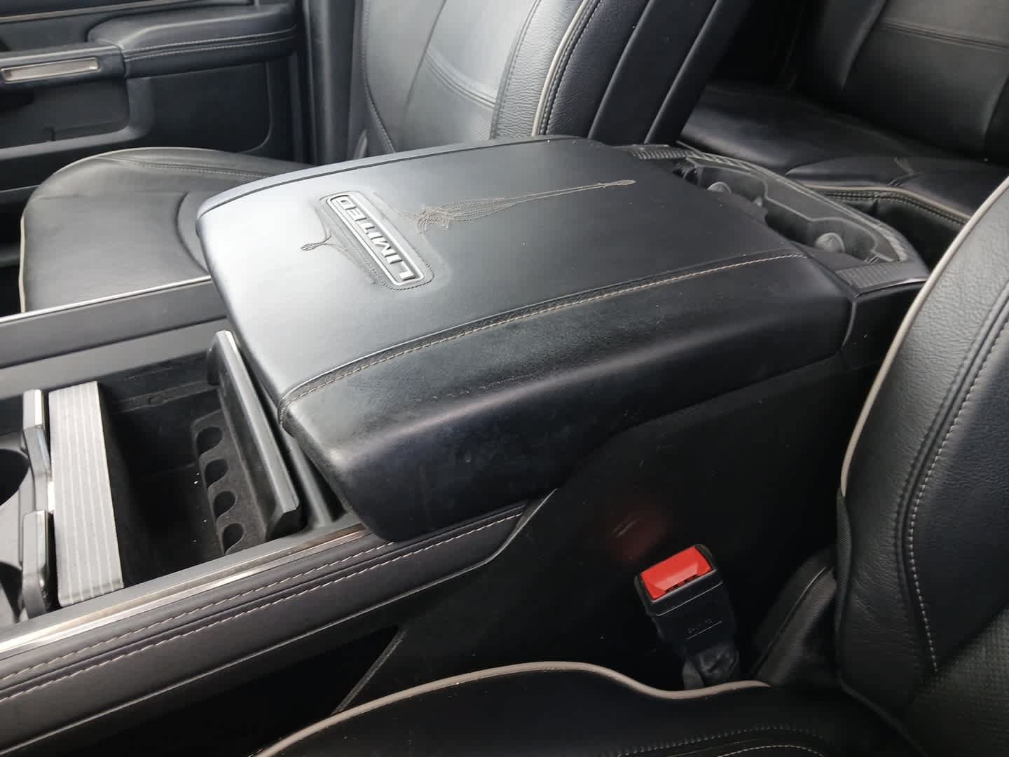 Used 2020 RAM 2500 Limited AWD/4WD image 84