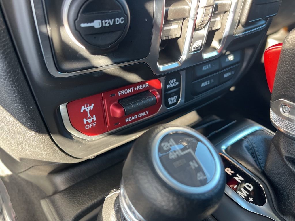 Used 2025 Jeep Wrangler Unlimited Rubicon image 21