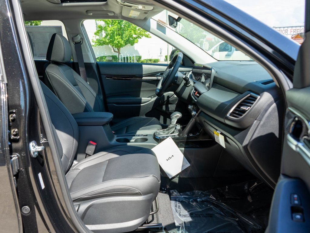 New 2026 Kia Seltos SX w/ SX Sunroof Package AWD/4WD image 10