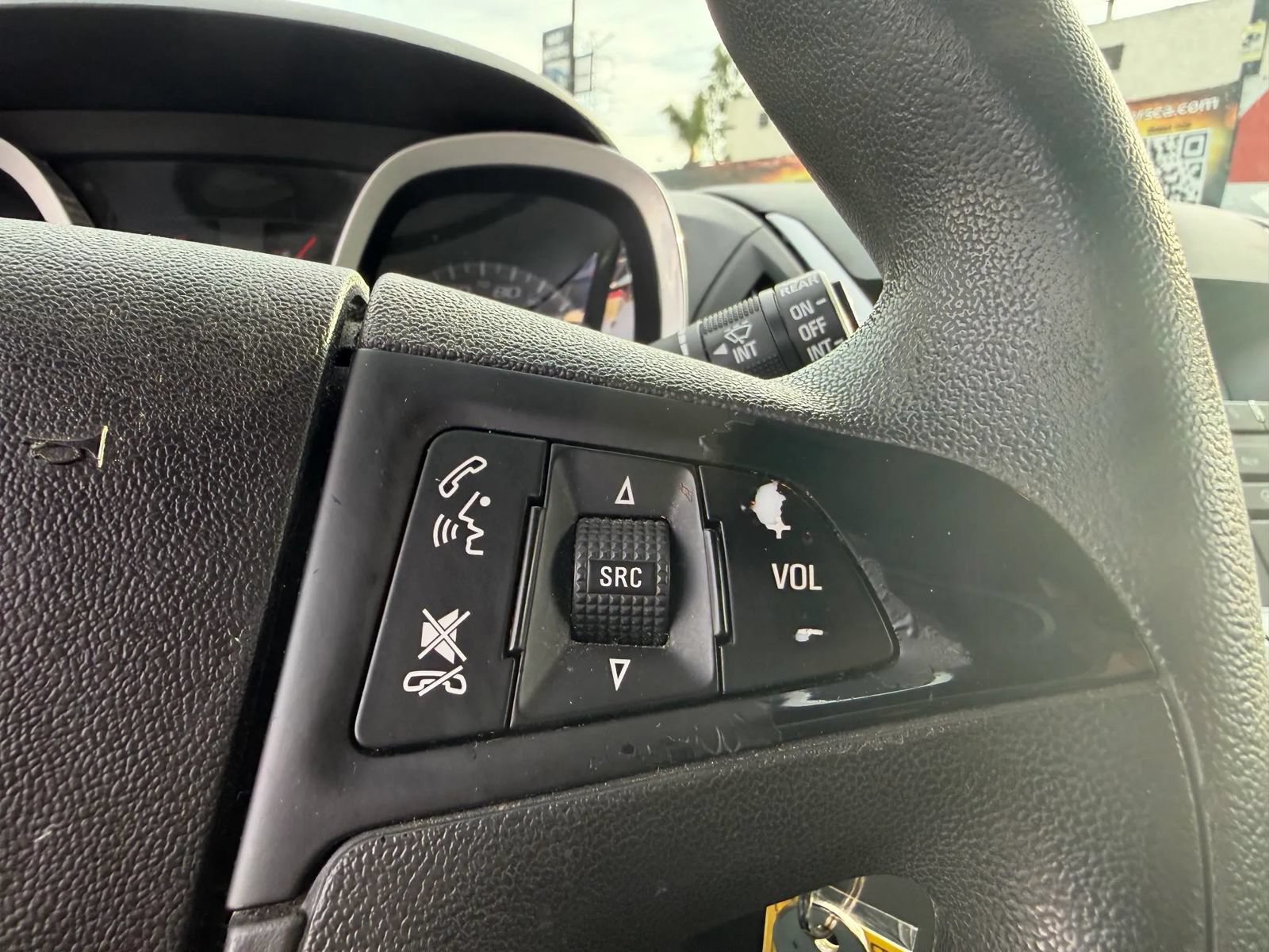 Used 2015 Chevrolet Equinox LS FWD image 18