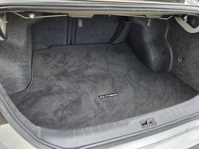 Used 2023 Nissan Altima 2.5 S FWD image 17