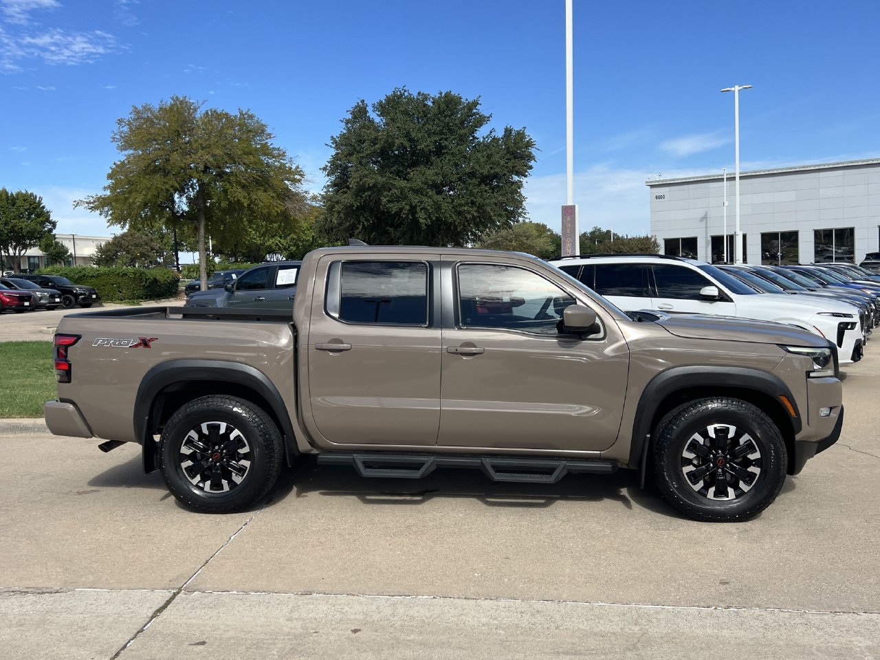 Used 2023 Nissan Frontier Pro-X w/ Technology Package RWD image 3