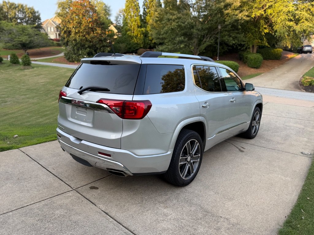 Used 2017 GMC Acadia Denali FWD image 6
