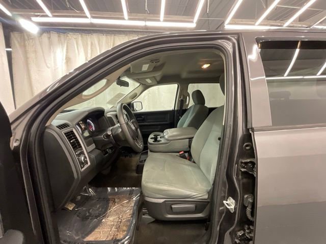 Used 2015 RAM 1500 Express AWD/4WD image 10