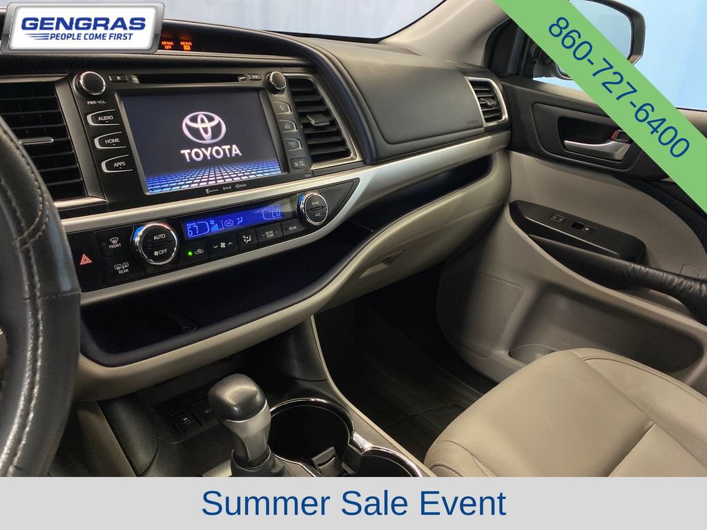 Used 2016 Toyota Highlander XLE w/ Protection Package #3 AWD/4WD image 15