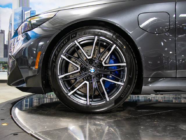 New 2027 BMW M5 w/ Executive Package AWD/4WD image 7