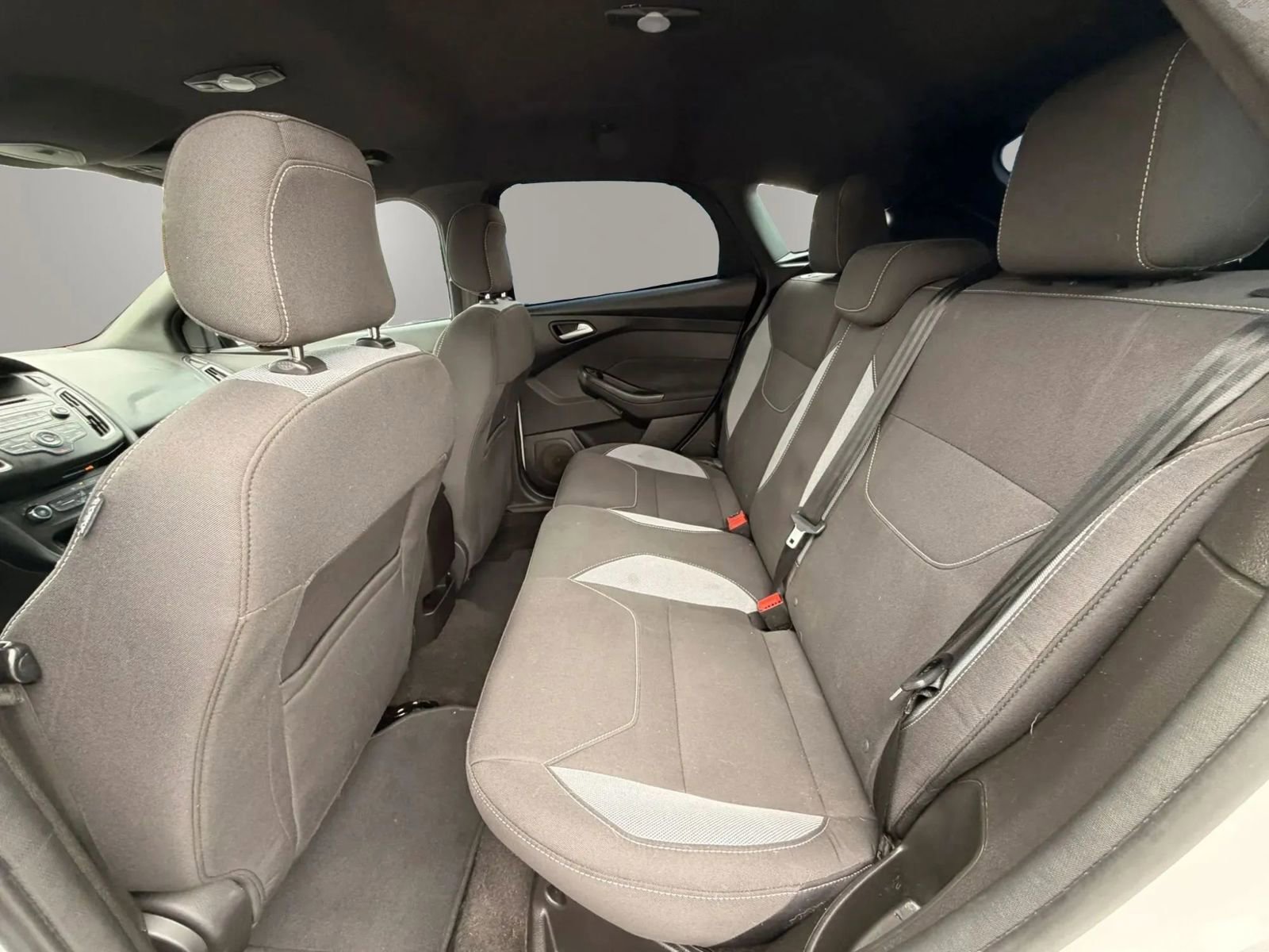 Used 2017 Ford Focus ST FWD image 25