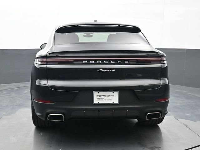 Certified 2024 Porsche Cayenne Coupe AWD/4WD image 22