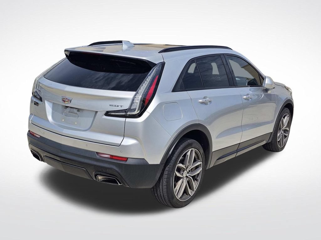 Used 2019 Cadillac XT4 Sport w/ Driver Awareness Package FWD image 18