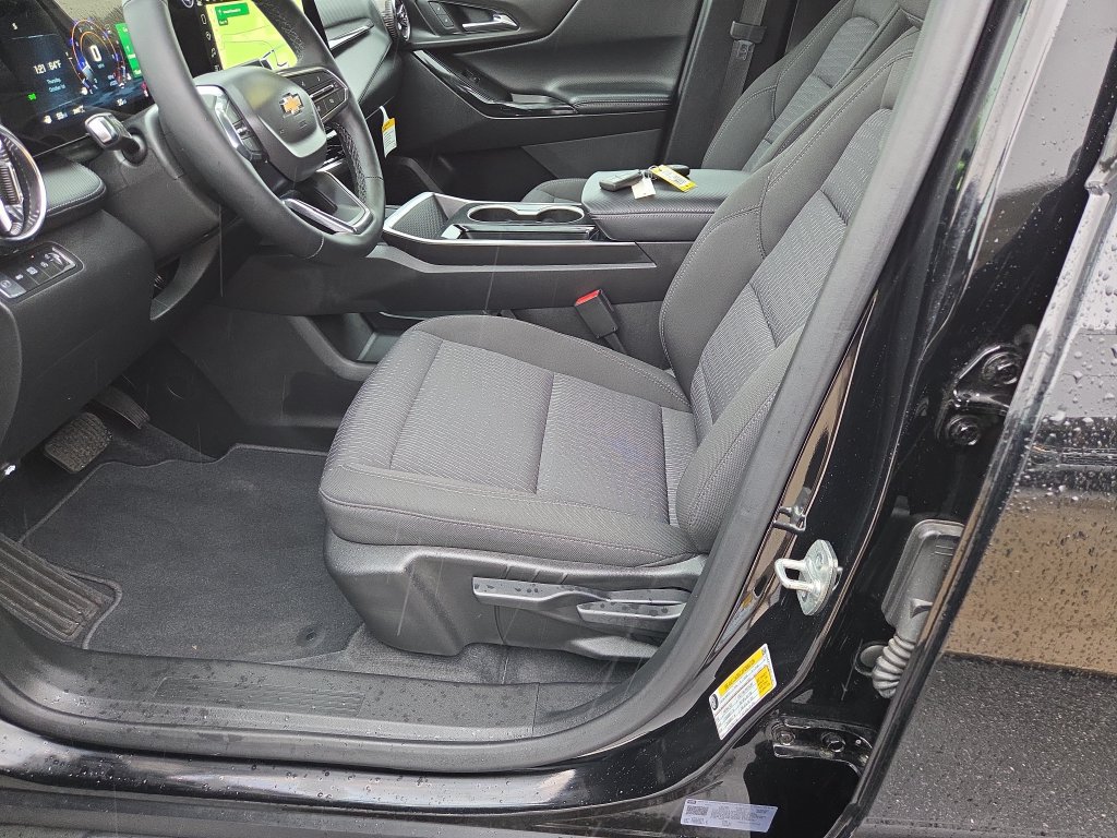 Certified 2025 Chevrolet Equinox LT w/ Safety and Technology Package AWD/4WD image 26