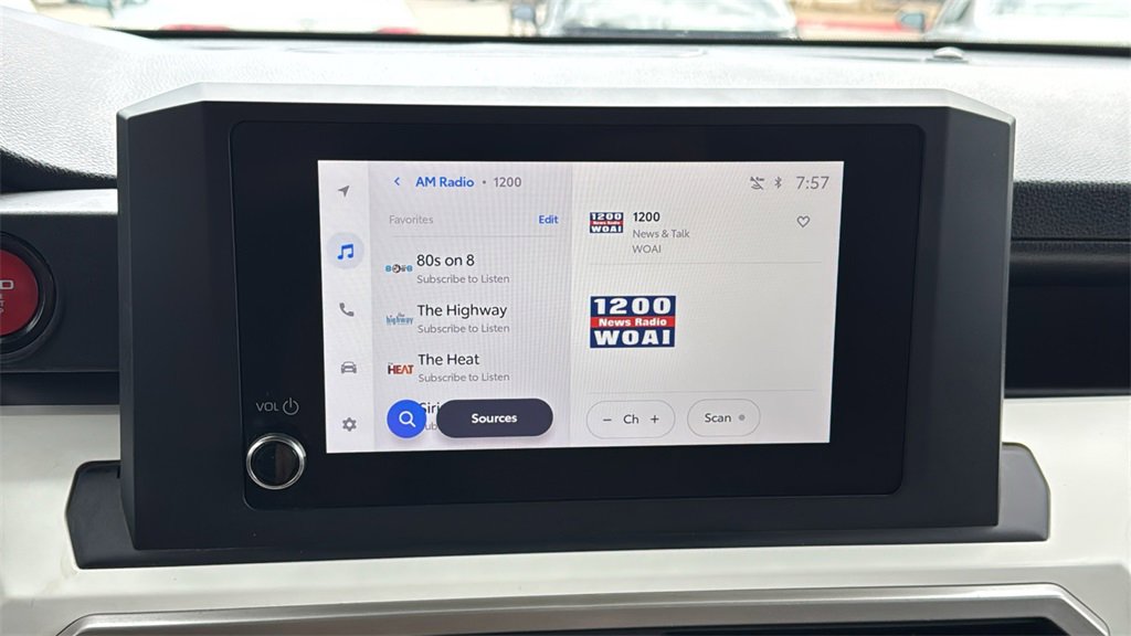 Used 2024 Toyota Tacoma TRD Off-Road image 34