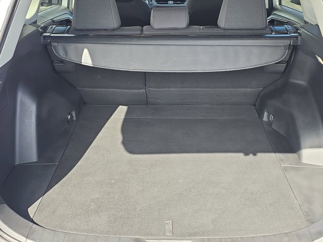 Used 2024 Toyota RAV4 LE image 7