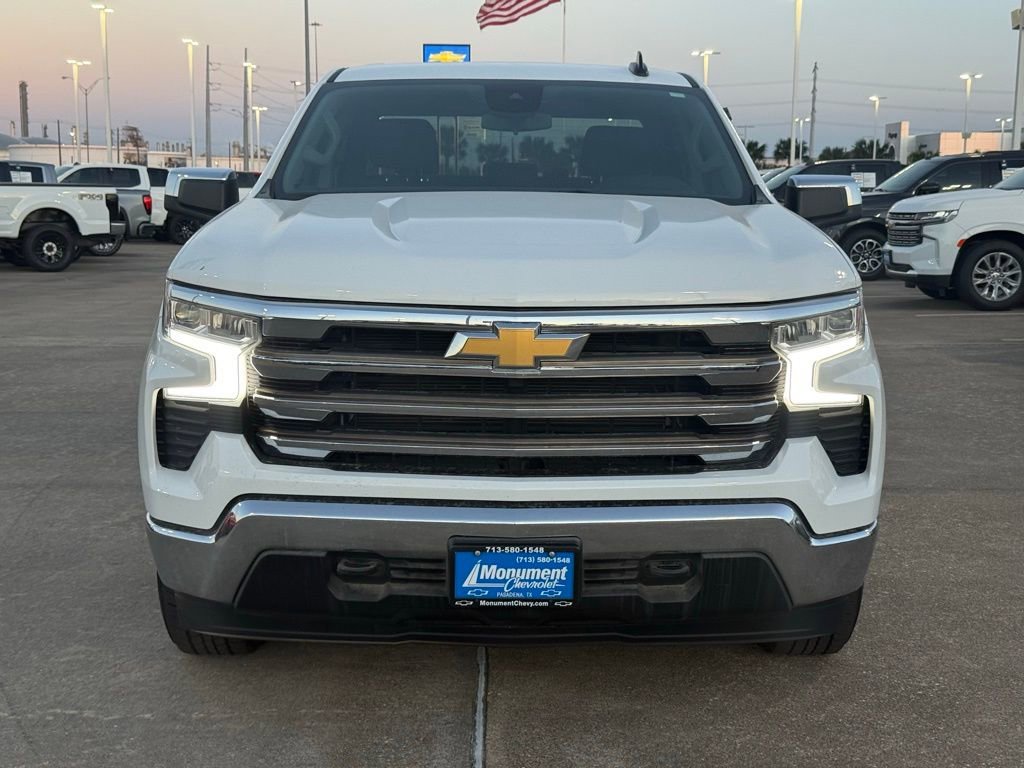Used 2023 Chevrolet Silverado 1500 LT image 3