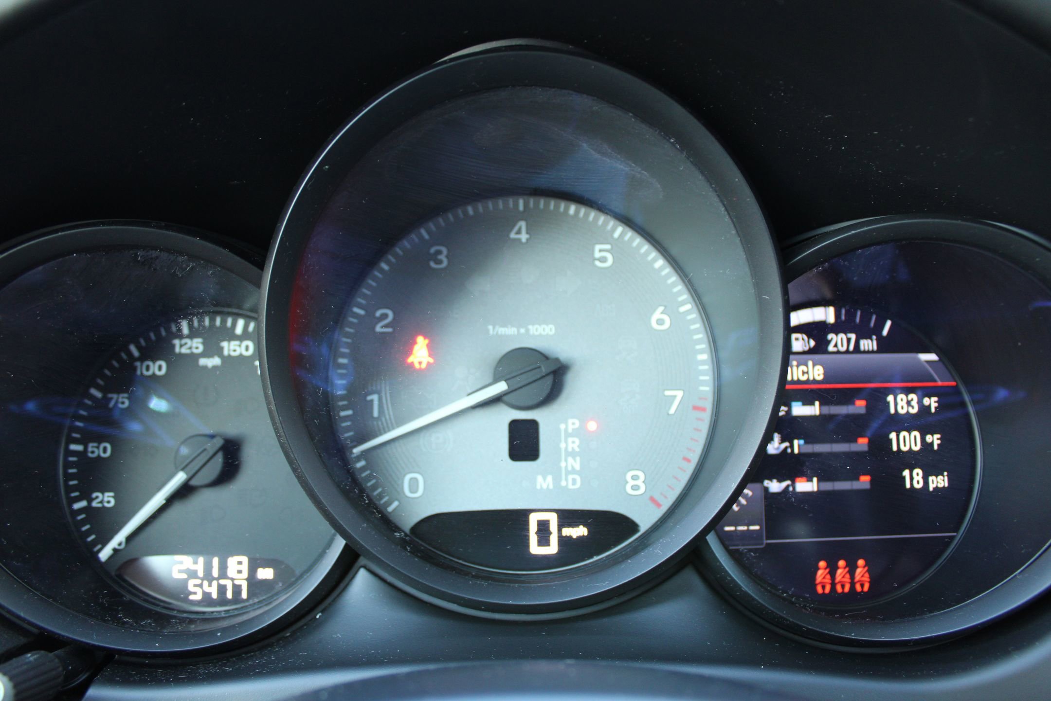 Certified 2024 Porsche Macan S image 17